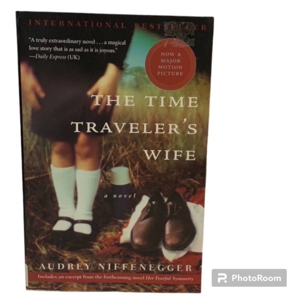🎉2/ $18 🎉 The time traveler’s wife